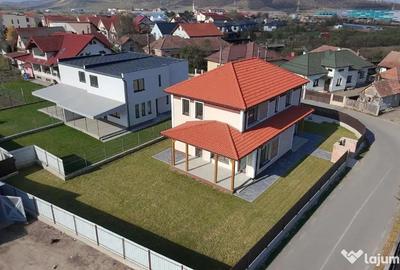 Casă cu 5 camere cu Teren 601 Mp în Central - 13