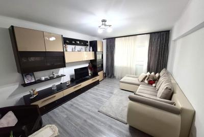 Apartament 3 camere ,zona doi stejari - 3
