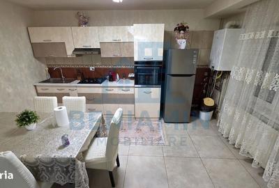 Casă cu 5 camere cu Teren 334 Mp în Central - 9