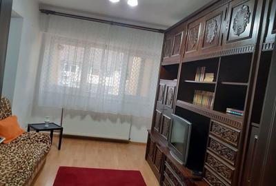 Apartament cu 4 camere decomandat în Luncă - 1