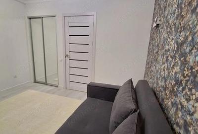 Apartament 2 camere de vanzare zona 1 Decembrie - 8