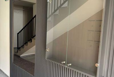 Apartament cu 3 camere decomandat în Careiului - 3