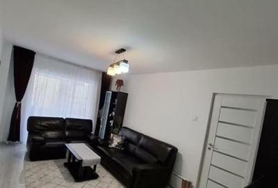 Apartament 3 camere decomandat etaj intermediar Racadau Apartament 3 camere decomandat etaj intermediar Racadau - 3