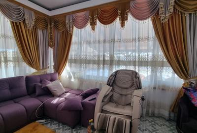 Casă individuală cu 7 camere cu Canalizare în Fundeni - 3