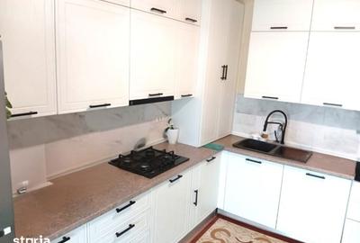 Casă cu 5 camere cu Teren 700 Mp în Central - 14