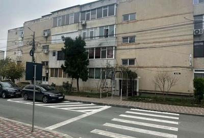 Apartament cu 3 camere decomandat în Central - 15
