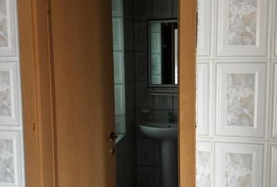 Spațiu comercial, de 730 mp, în Central - 13