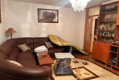 Apartament cu 3 camere în George Enescu - 2