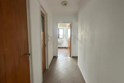 Apartament cu 4 camere decomandat în Amzei - 13