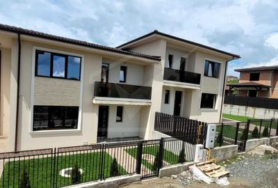 Duplex cu 4 camere cu Canalizare în Chinteni - 5