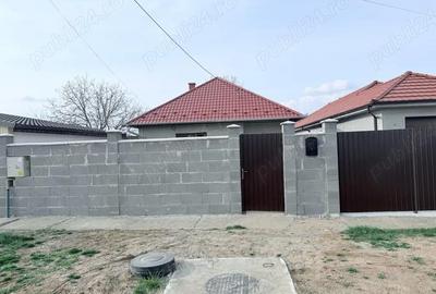 Casă cu 2 camere cu Teren 546 Mp în Nord - 1
