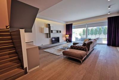 Apartament cu 4 camere semidecomandat în Iancu Nicolae
