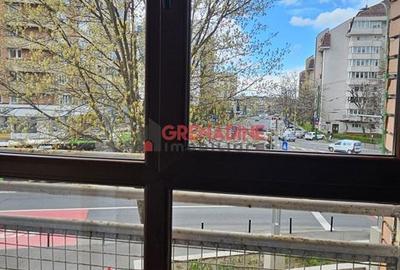 Apartament cu 2 camere decomandat în Centrul Civic - 3