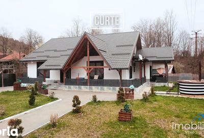Casă cu 4 camere cu Teren 1106 Mp în Uric - 15