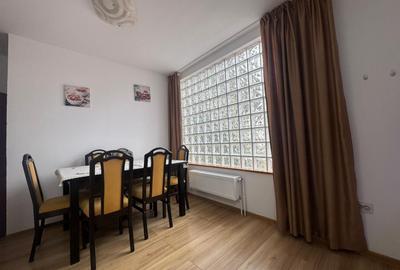 Apartament cu 4 camere semidecomandat în Schei - 6