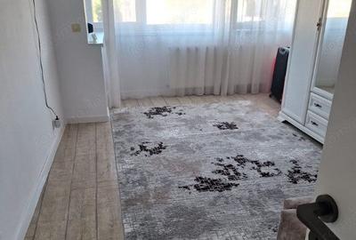 Inchiriere garsoniera cartierul Tractorul - 2