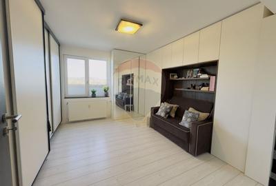 Apartament cu 3 camere + terasa inchisa (camera)  zona Decebal/Dacia - 4