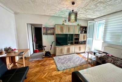 Apartament cu 2 camere semidecomandat, mobilat în Brâncoveanu