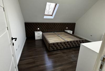 Apartament cu 3 camere decomandat în Central - 3