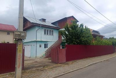Casă cu 4 camere în Ceardac - 8