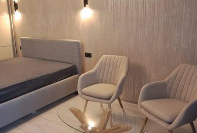 Garsonieră decomandată în Central