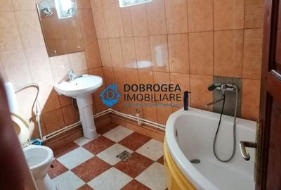 Casă individuală cu 4 camere cu Teren 120 Mp în Central - 8