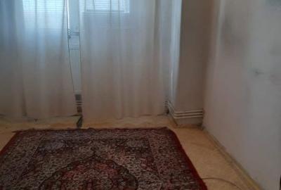 Apartament cu 3 camere decomandat în Prundu - 3