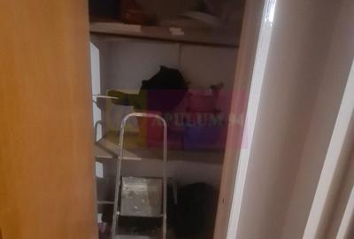 Apartament cu 2 camere semidecomandat în Est