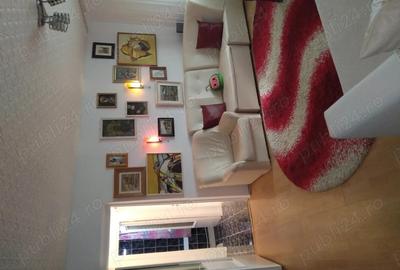 Apartament 2 camere semidecomandat, de vanzare in Dorohoi,str aleea cristalului la et 4 - 5