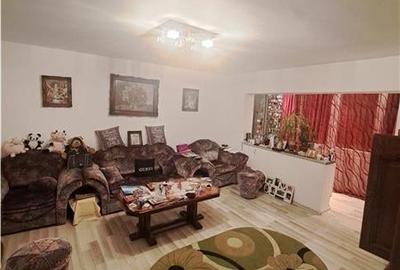 3 CAMERE, DECOMANDAT, GARAJ, MOBILAT SI UTILAT ZONA FABRIC! 3 CAMERE, DECOMANDAT, GARAJ, MOBILAT SI UTILAT ZONA FABRIC! - 3