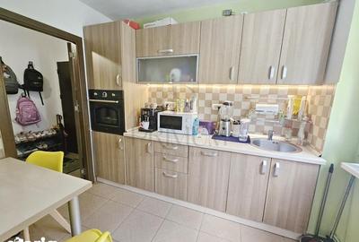 Apartament cu 3 camere semidecomandat, mobilat în Circumvalațiunii - 3