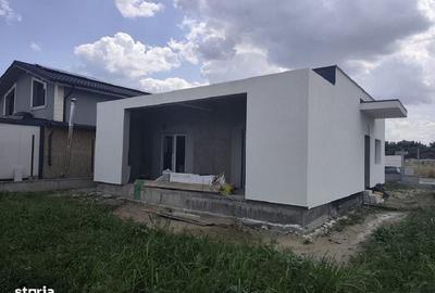 Casă cu 3 camere în Nord