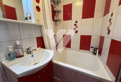 Apartament cu 3 camere semidecomandat, mobilat în Țiglari - 9