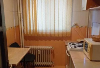Apartament cu 3 camere semidecomandat, mobilat în Drumul Taberei - 8