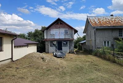 Casă individuală cu 6 camere cu Canalizare în Lisaura - 10