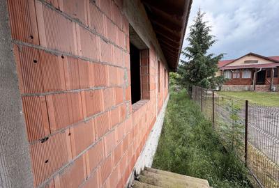 Casă individuală cu 7 camere cu Canalizare în Central - 27