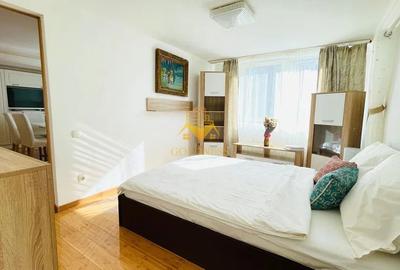 Apartament cu 4 camere semidecomandat, mobilat în Iris - 1