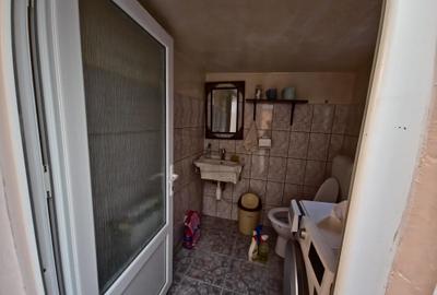 Casă individuală cu 4 camere cu Canalizare în Trocadero - 25