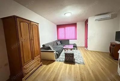 Garsonieră decomandată în Lipovei