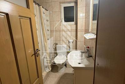 Apartament cu 3 camere, mobilat în Giroc - 8