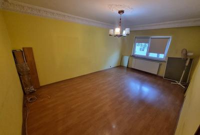 Apartament cu 2 camere decomandat în Dacia