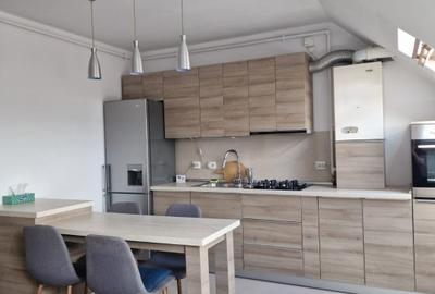 Proprietar, vând apartament 2 camere, mansarda, în zona Edgar Quinet - Mănăștur - 2
