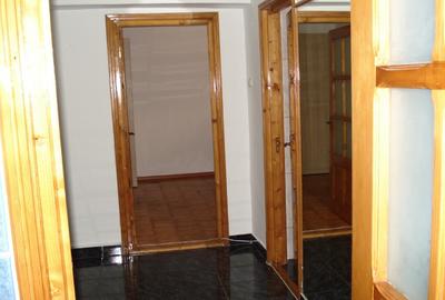 Apartament de inchiriat,2 camere decomandate,proprietar,Dacia,centrala - 4