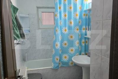 Apartament cu 2 camere în Micro 4 - 5