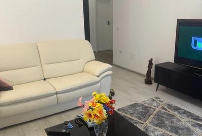 Apartament cu 2 camere decomandat în Apărătorii Patriei - 4