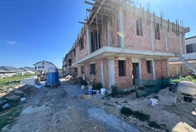 Complex nou 4 case P+1+M.5 cam.Util 175mp.Teren 253mp - 6