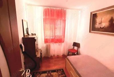 Apartament cu 3 camere decomandat în Mircea cel Bătrân - 1