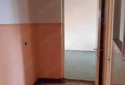 3camere, dec Pta Centrala, etaj 1 - 2