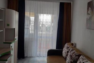 Apartament cu 2 camere decomandat, mobilat în Calea București