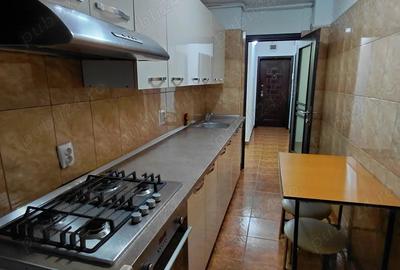 Inchiriez apartament 2 camere Targu Jiu ultracentral - 2